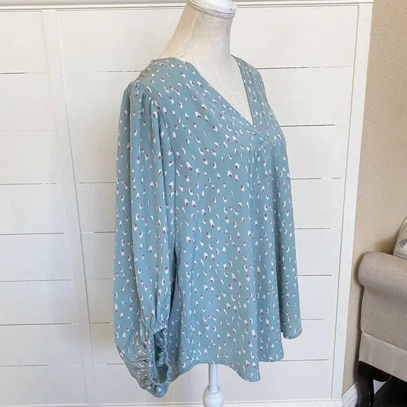 Mint Green Printed V-Neck Bubble long sleeve blouse - Picture 4 of 16